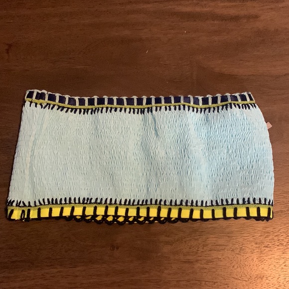 Platinum inspired by Solange Ferrarini
Crochet Trim Bandeau Bikini Top - Picture 4 of 10